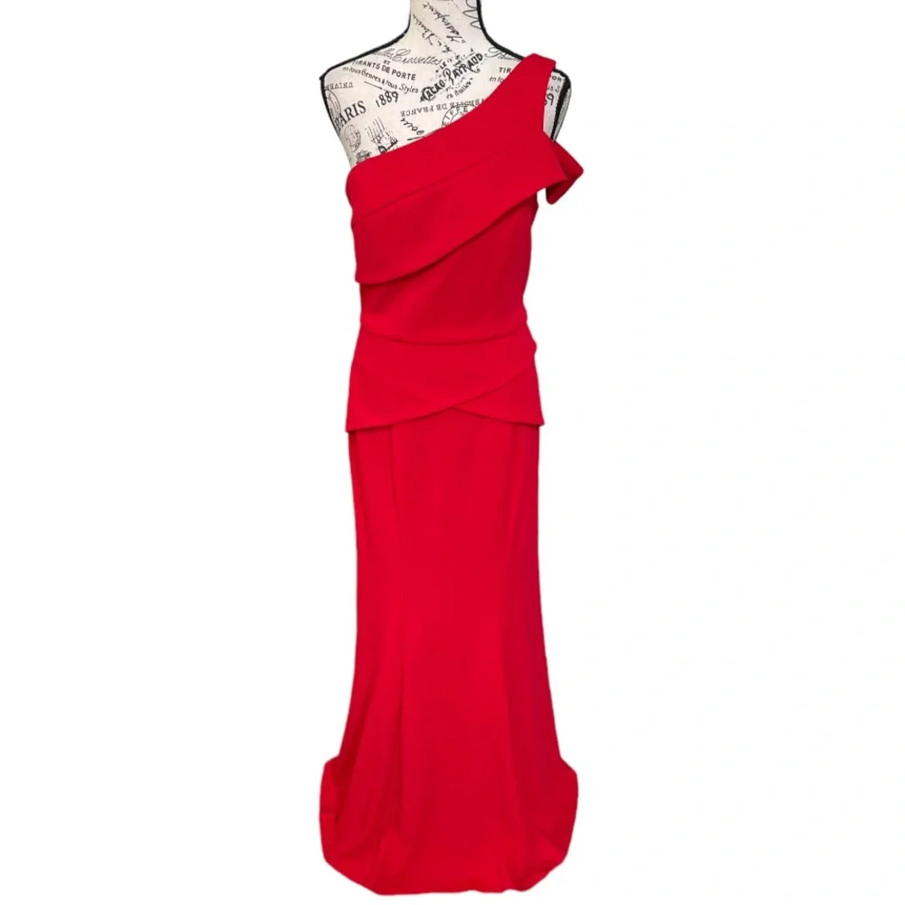 cachet formal dresses | | Cachet Gown 982